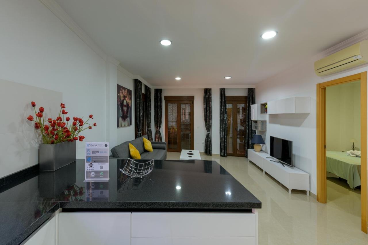Apartamento Centrico Sibarys - 2 Dormitorios- Calle Pintada Nerja Exterior foto